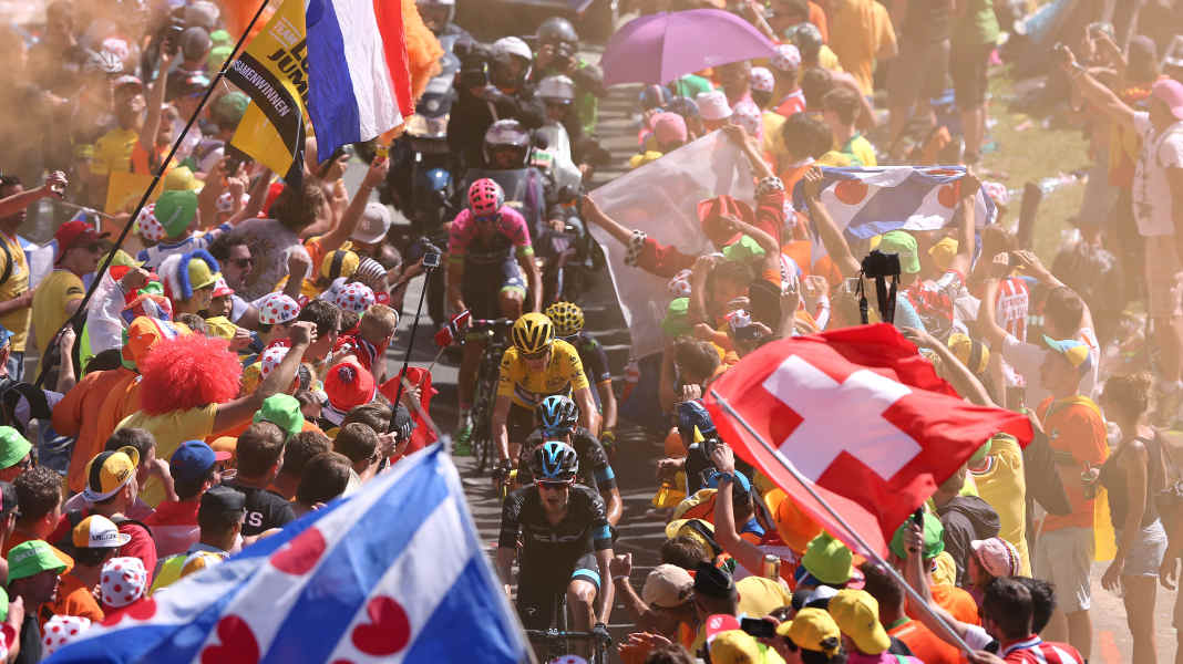 Legendary climbs of the Tour de France: the myth of Alpe d'Huez