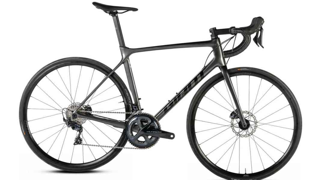 Des coureurs de compétition abordables : Giant TCR Advanced 1