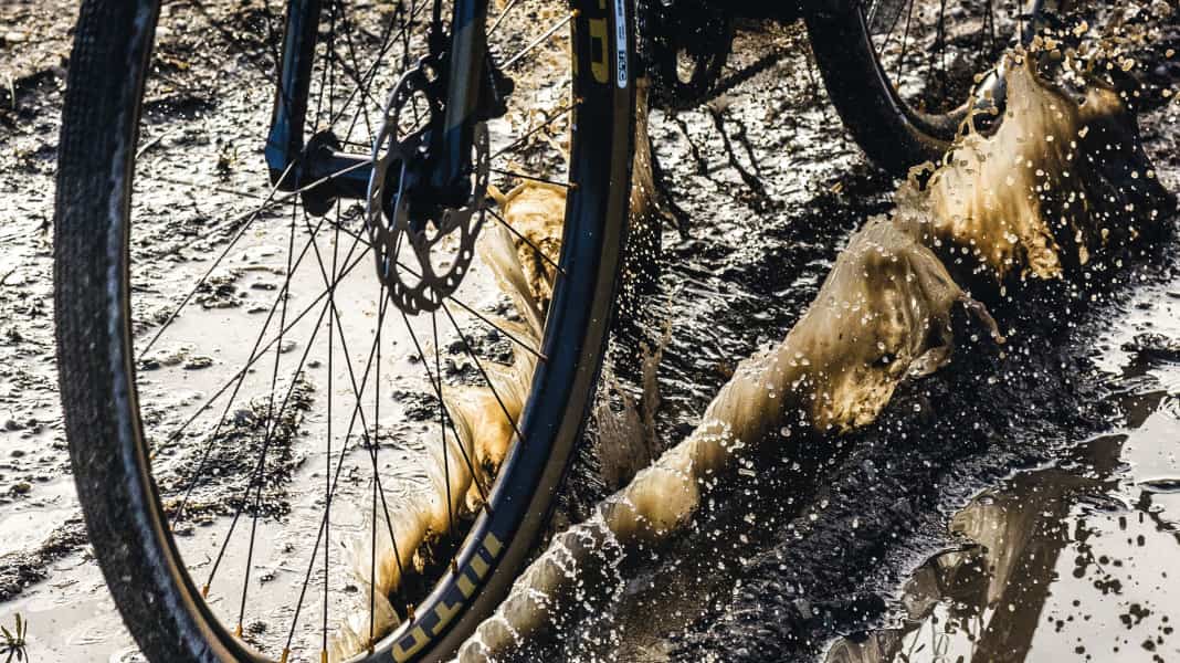 Pneus Gravelbike : 12 pneus tubeless testés par TOUR