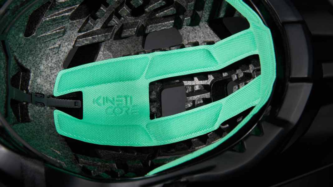 KinetiCore: Lazer presents new helmets with their own safety system
