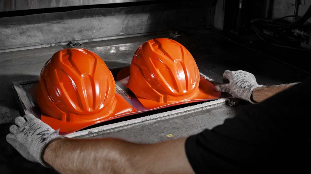 TOUR visits Kask: An exclusive insight into the production of the Italian helmet manufacturer