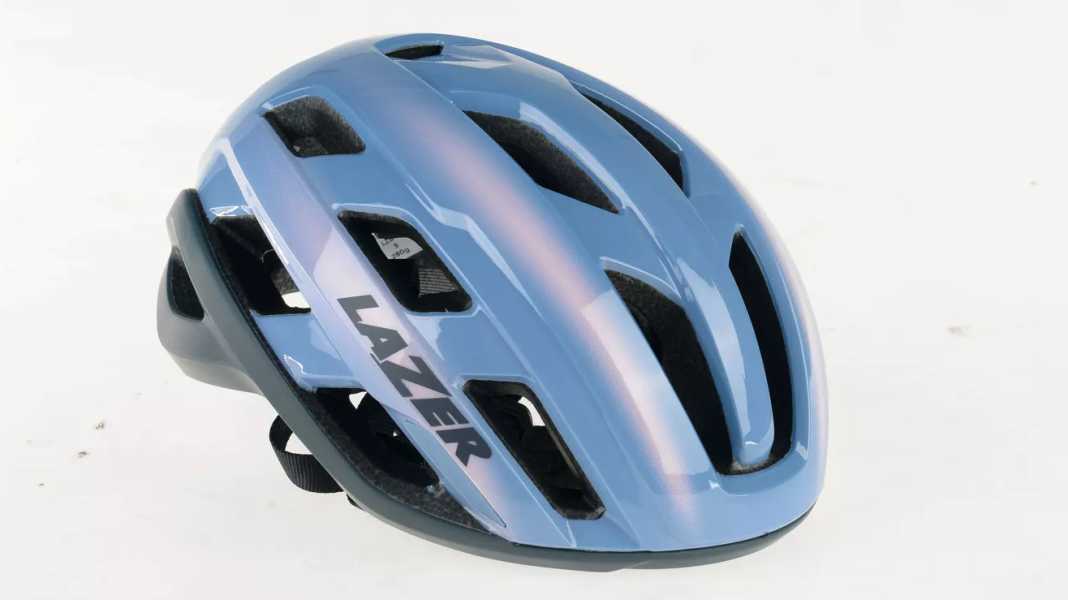 Casque de Lazer : Le Strada Kineticore en test TOUR