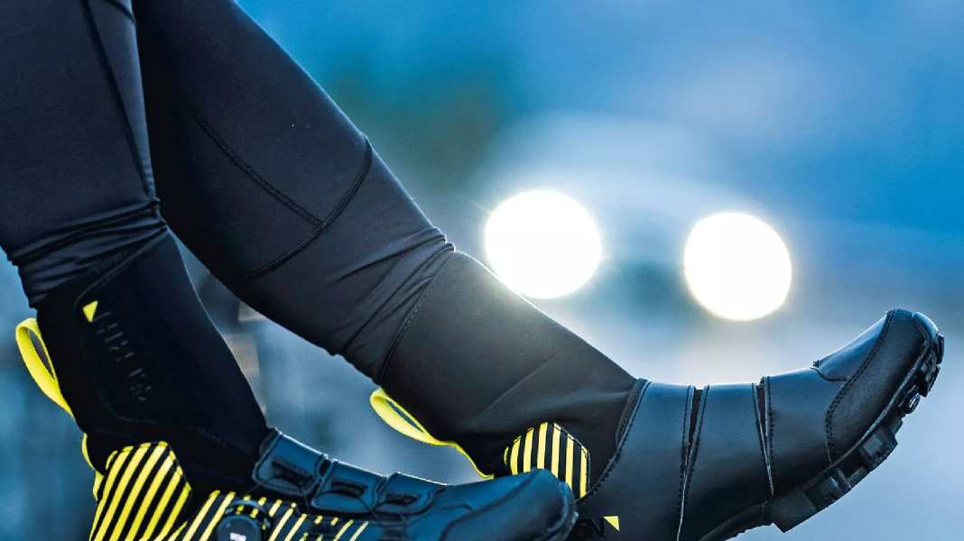 Rad-Winterschuhe: Welche Sohle ist besser? Die Rennradsohle oder die Sohle mit Profil?