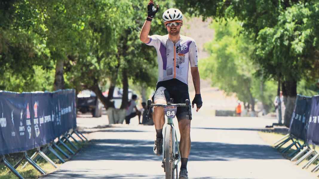 Paul Voß wins at Red Bull Rio Grande Gravel