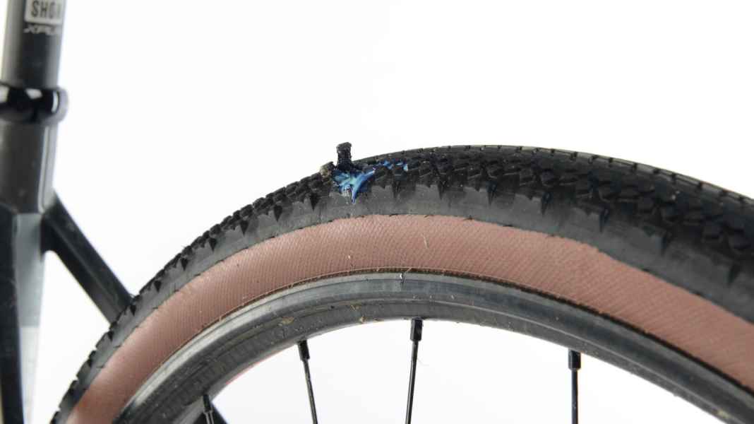 Tubeless-Reifen flicken: Pannen-Set von Dynaplug im Praxistest