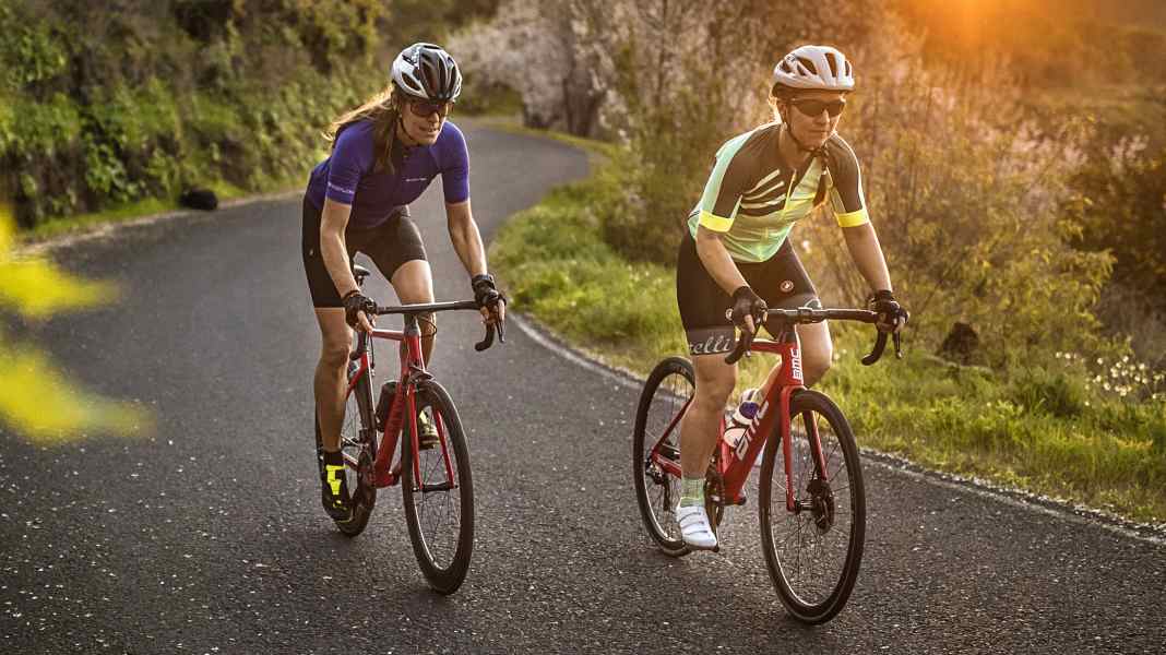 Cyclisme avant le petit-déjeuner : en forme grâce à l'entraînement à jeun ?