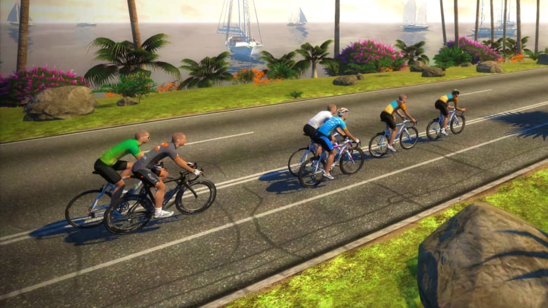 Entraînement au rouleau avec Zwift - Test & conseils