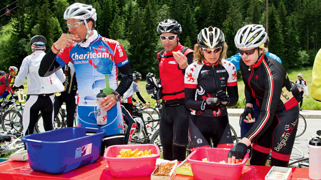 Guide alimentaire pour les cyclistes : Alimentation professionnelle - L'alimentation de compétition sous la loupe des pros