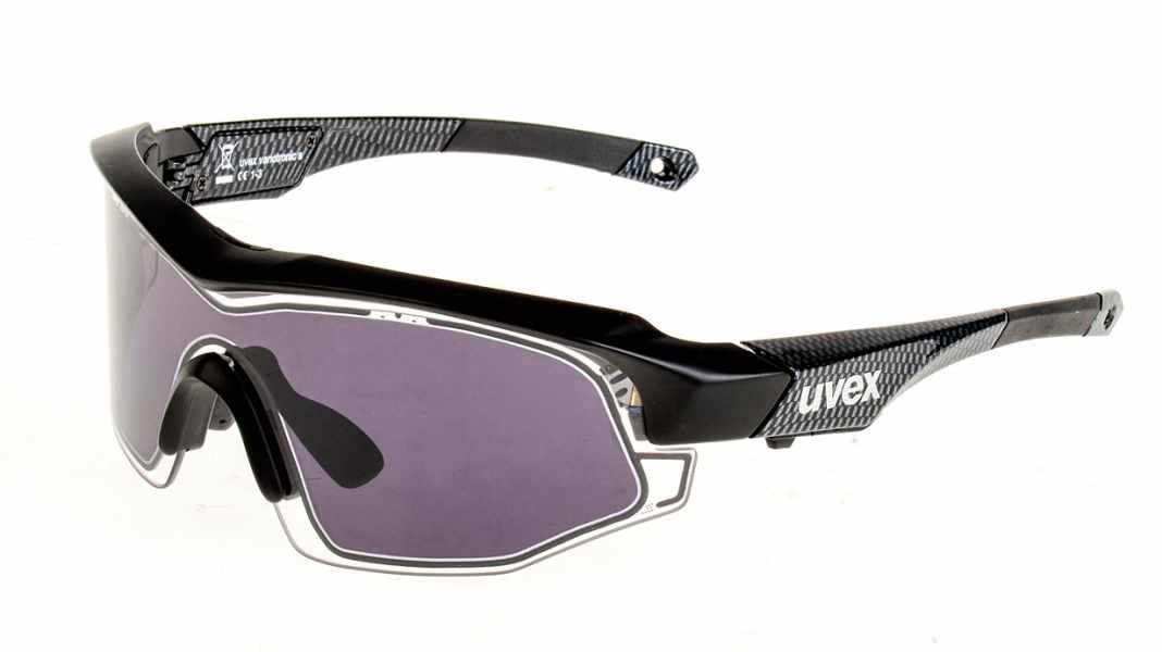 Test individuel 2016 : Lunettes de vélo de course d'Uvex - Auto-toniques : Lunettes de vélo de course Uvex Variotronic S en test