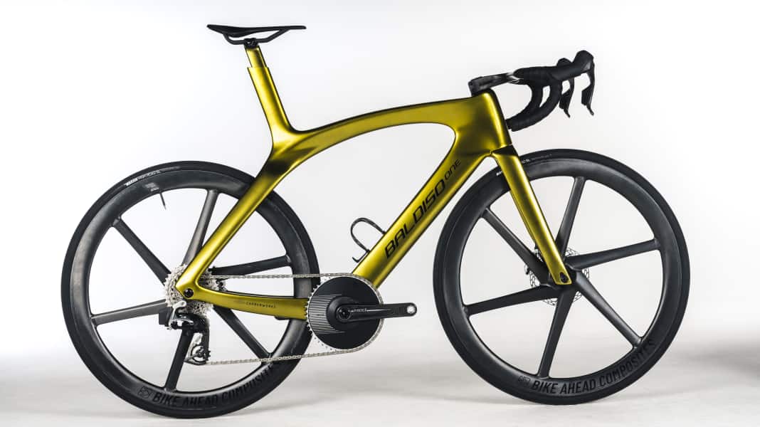 Best of test 2025: Das günstigste Rennrad, das teuerste Rennrad und das teuerste Profirad