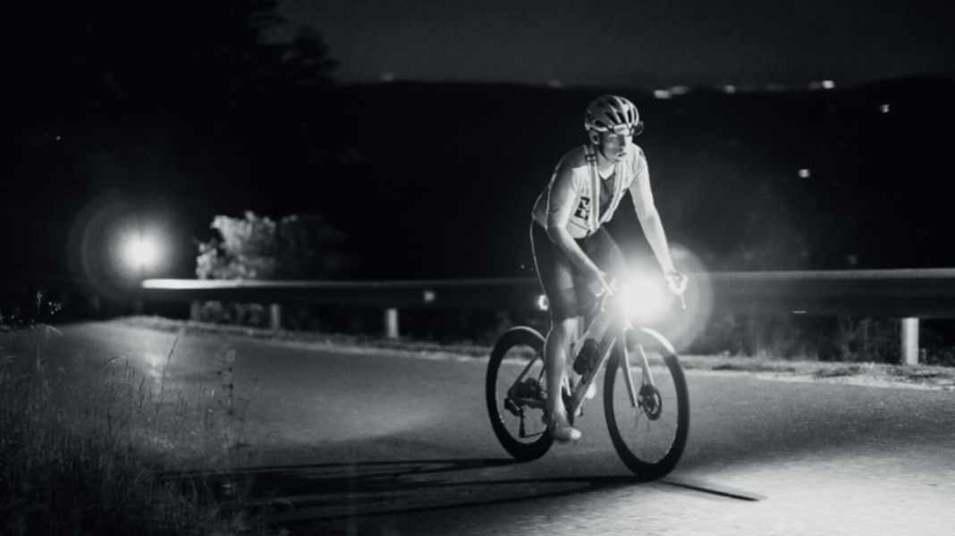 26.846 Höhenmeter: Österreicher stellt Triple-Everesting-Weltrekord auf