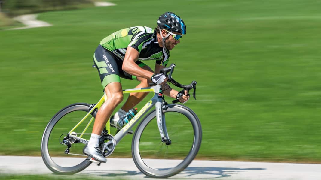 Test 2016 : Courses sur route Basso Astra - L'italien agile : Basso Astra en test