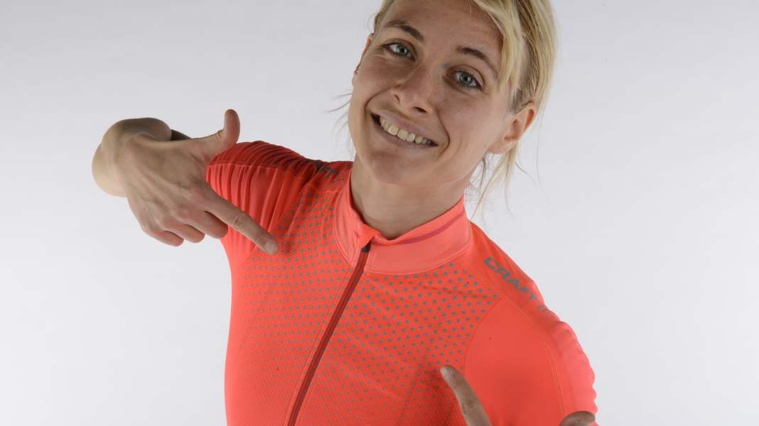 Road cycling shorts and jerseys for women