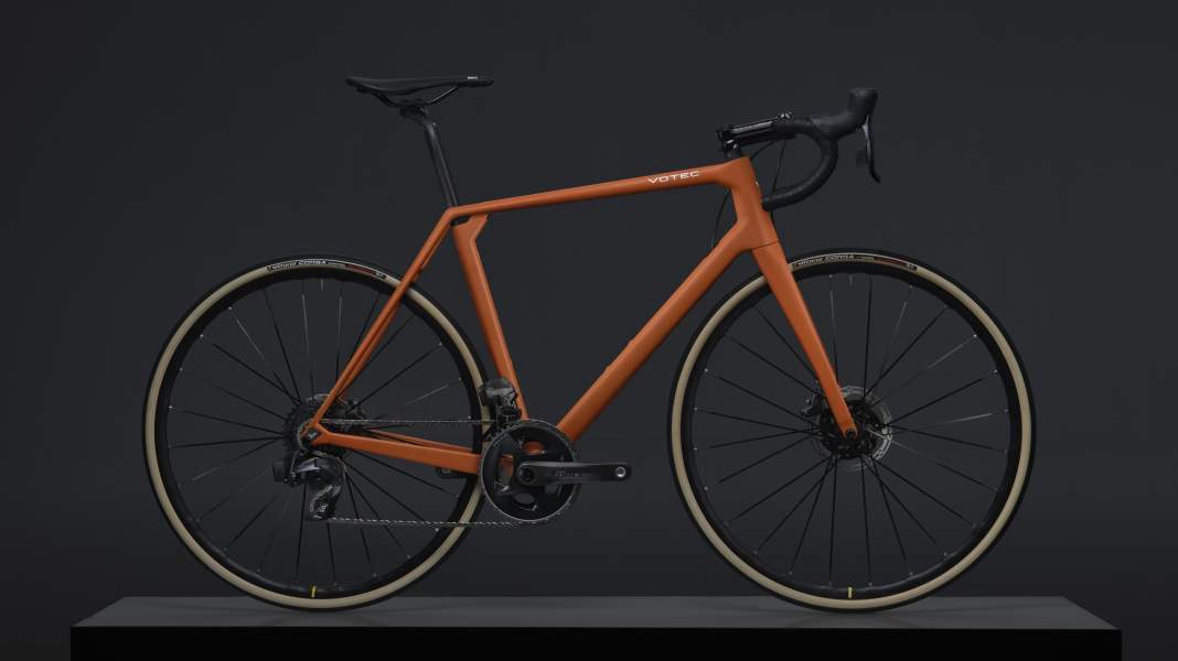 Innovations 2021: Votec VRC - New VRC: Versatile road racing bike from Votec
