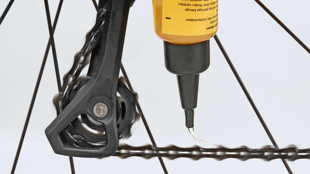 Produits d'entretien pour le vélo de course : huile, cire, graisse - ce que les vélos de course aiment
