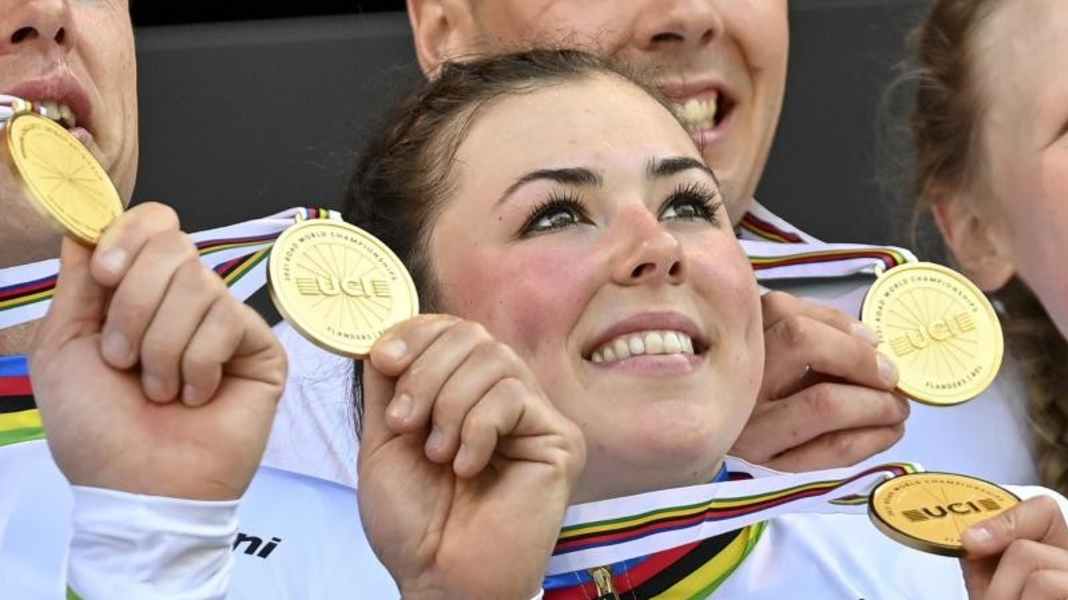 Lachanfall bei Lisa Klein: «Tut Kinder kriegen auch so weh?»