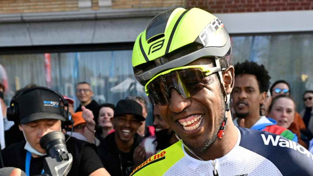 105. Italien-Rundfahrt - Historischer Moment: Eritreer Girmay gewinnt 10. Giro-Etappe