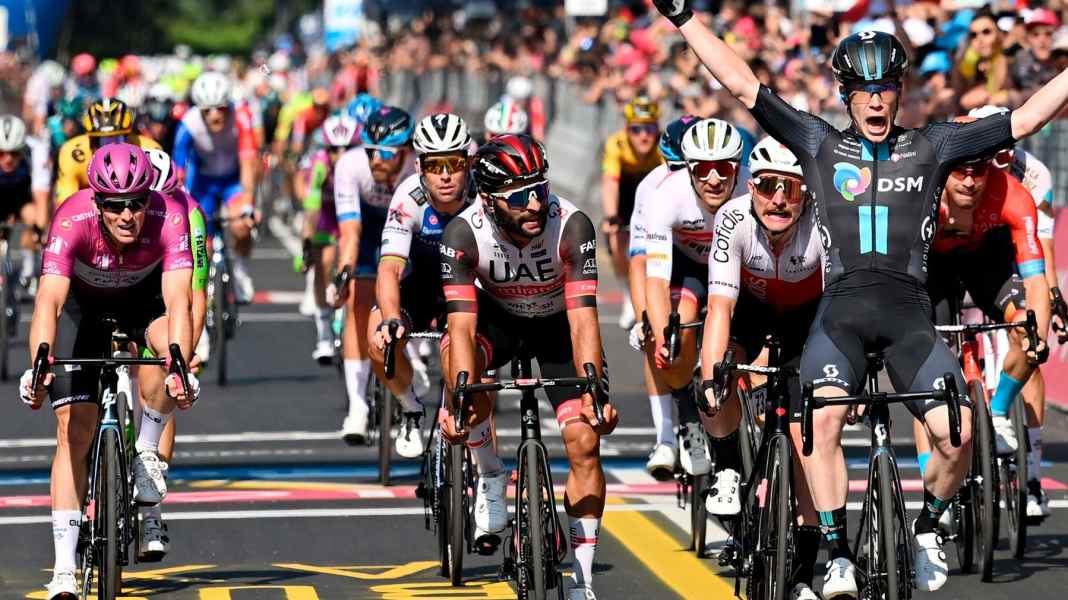 Italien-Rundfahrt - Dainese sprintet auf 11. Giro-Etappe zum Sieg