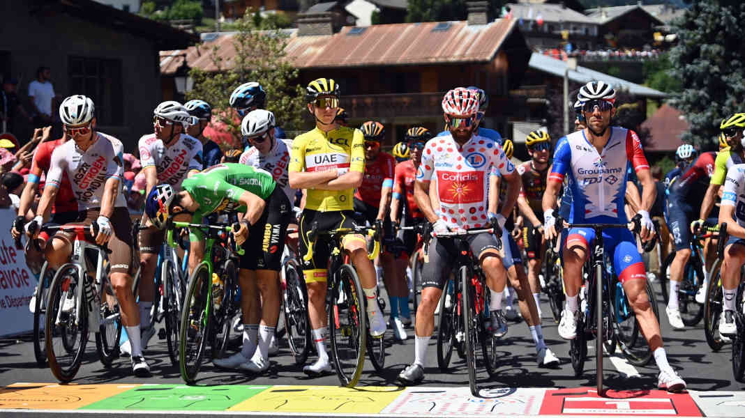 Tour de France - Team-Bus festgefahren: Chaos am Start der zehnten Etappe