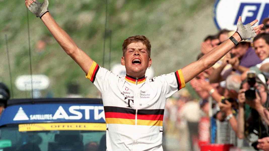 Tour de France - A summer day in Andorra in 1997: Ullrich storms into yellow