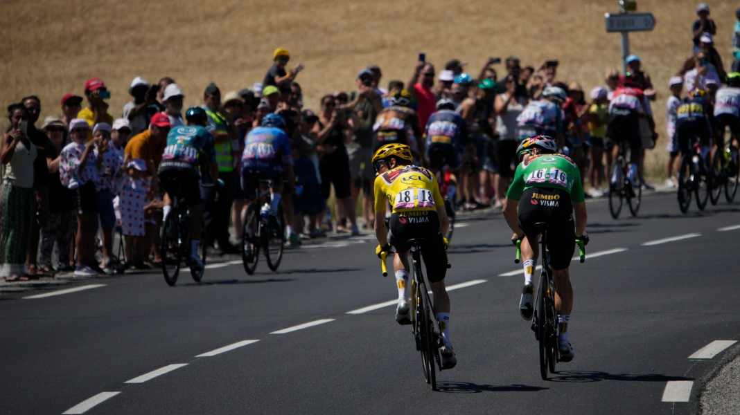 Two riders test positive for coronavirus at the Tour de France