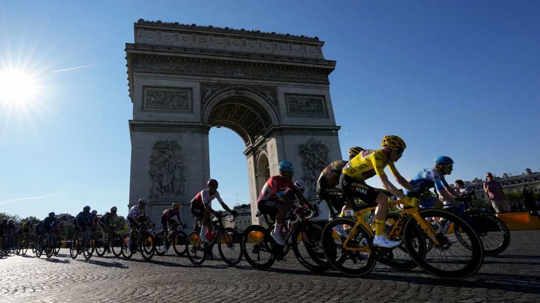 "Ganz Dänemark mit Gelbfieber infiziert": Presse feiert Vingegaard