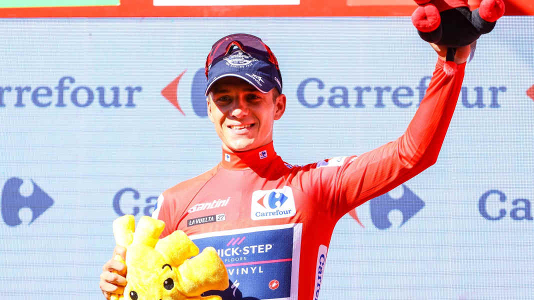 Tour of Spain - Evenepoel wins 77th Vuelta - Ackermann third in the sprint