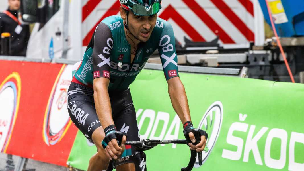 "Je ne rajeunis pas" : Buchmann croit encore au podium du Tour