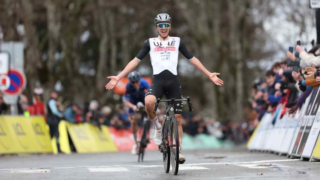 Paris-Nizza: Vingegaard abgehängt! Pogacar stürmt ins Gelbe Trikot