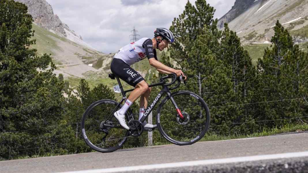 Tour de Suisse: Ayuso gewinnt 5. Etappe - Sorge um Mäder
