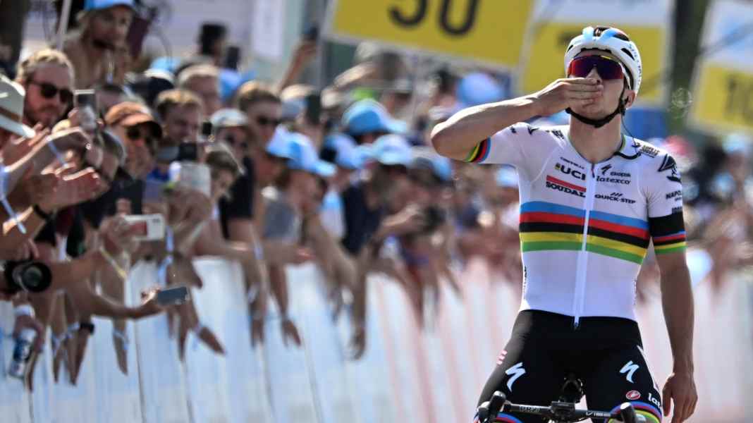 Tour de Suisse - «Alleine für Gino»: Evenepoel siegt nach Todesfall