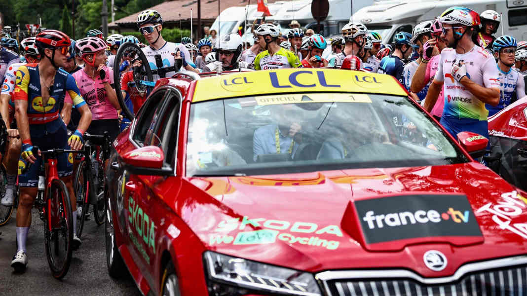 Chute massive : 14ème étape du Tour arrêtée - Trois épreuves