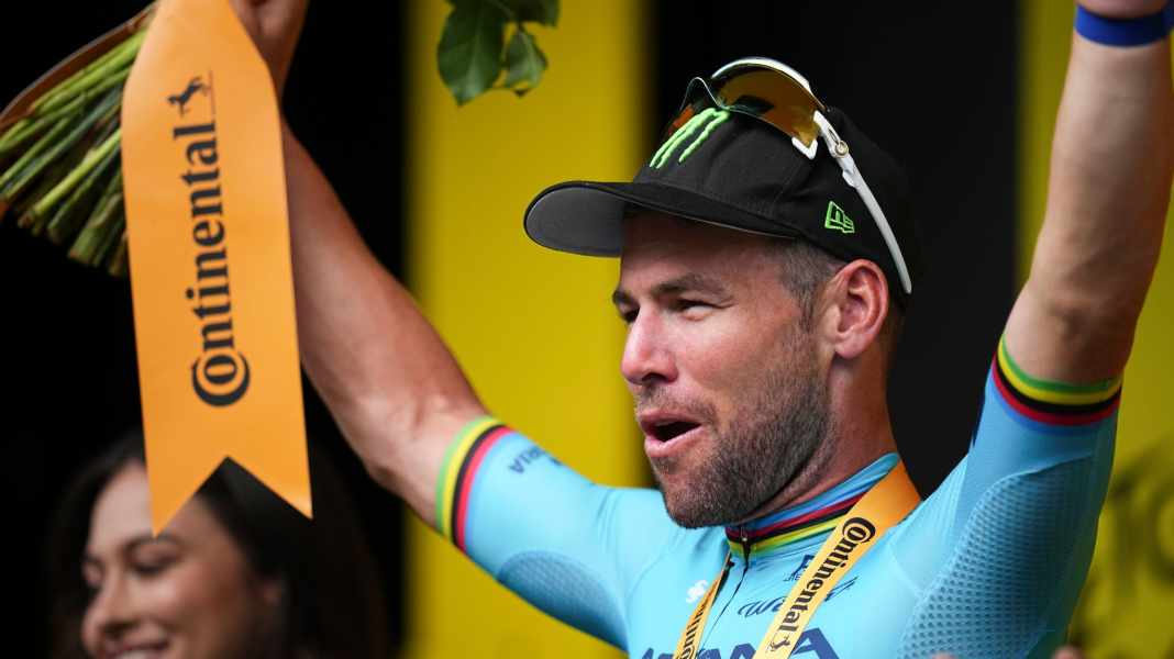 Merckx félicite Cavendish
