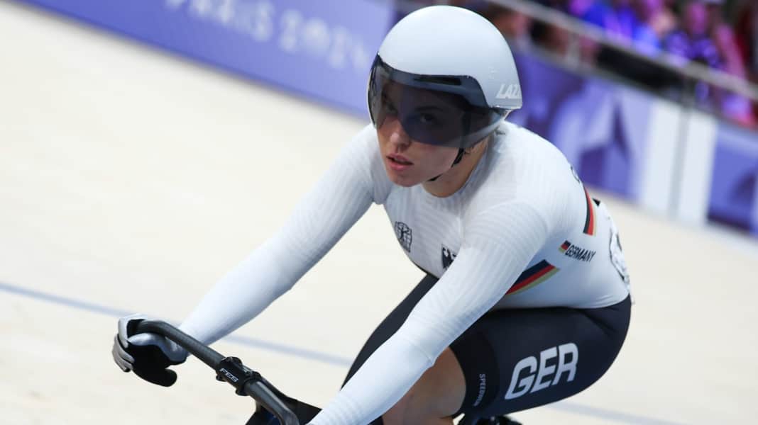Pas de début de championnat du monde : Hinze avec un record du monde en pause prolongée