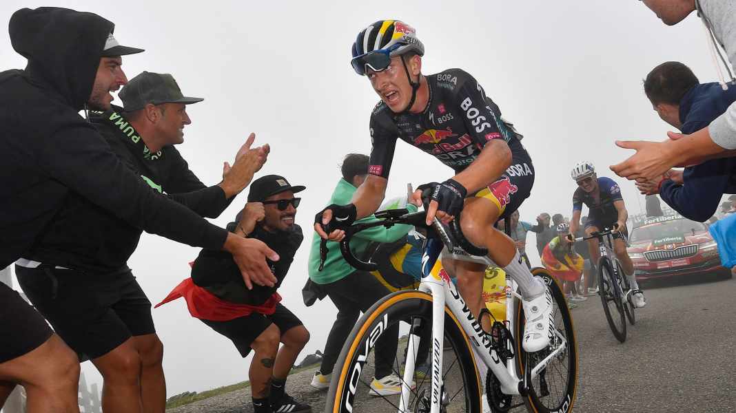 "Il vole" : Roglic fait l'éloge de Lipowitz