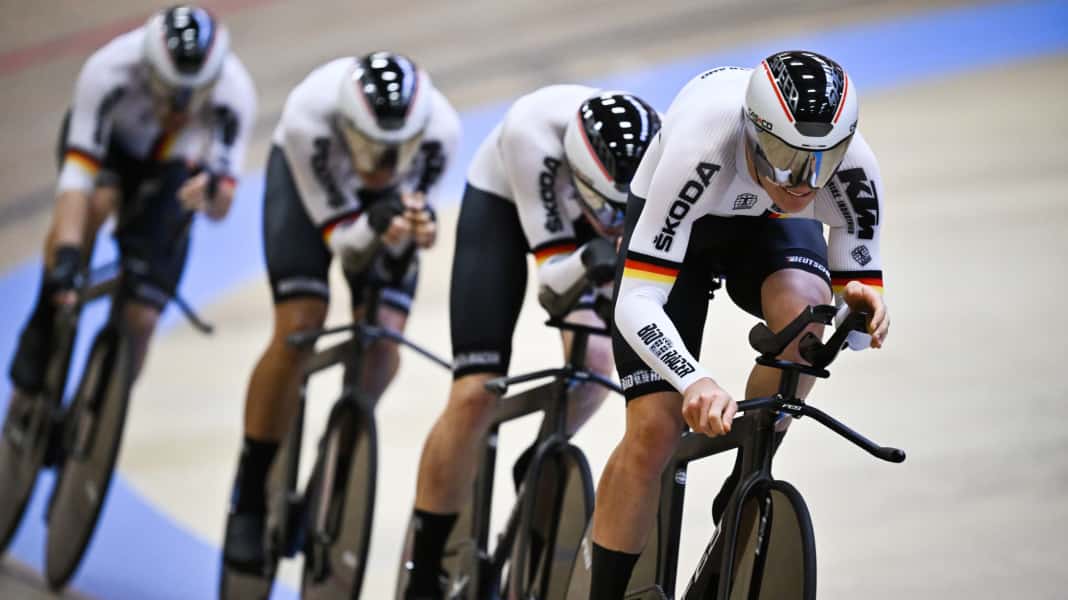  Shock for track cycling team: Six riders hit by car on Mallorca