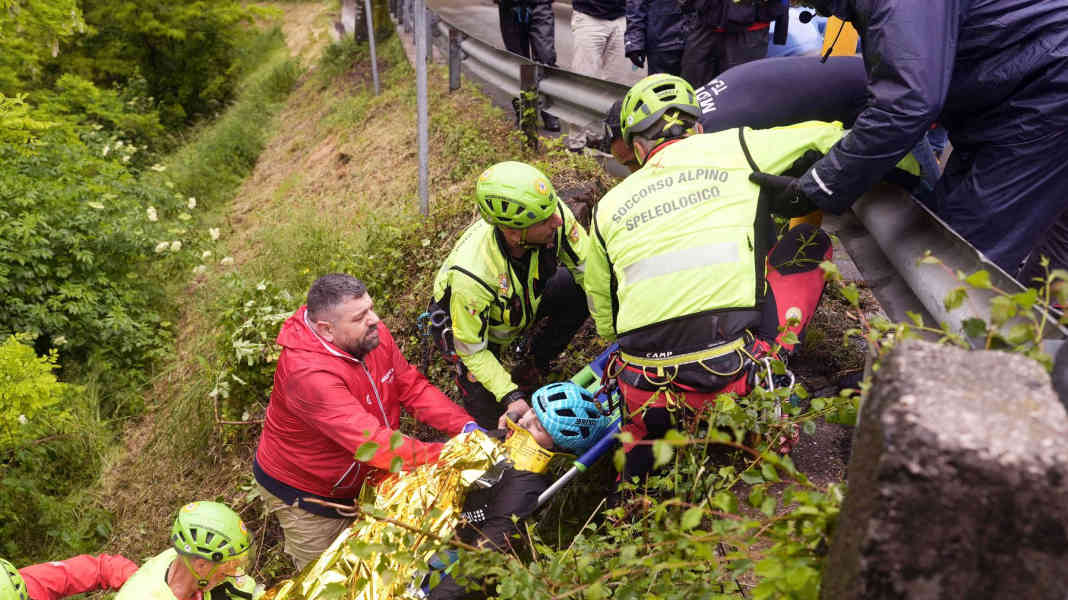 108th Giro: Roglic drops out - del Toro with time loss