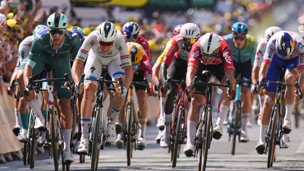 Tour de France - "Very tough": Van der Poel misses coup - Bauhaus seventh