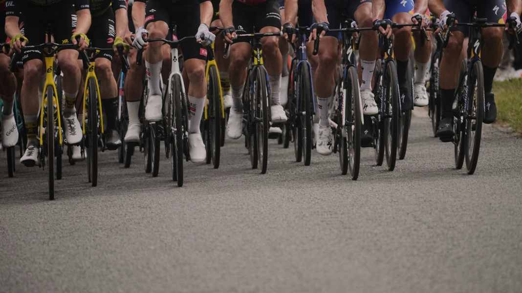 Tour de Guadeloupe: Shortened and excluded: Cyclists get caught