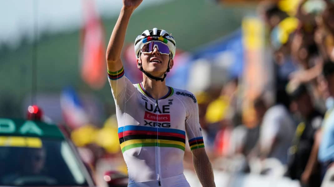 Le maillot de champion du monde pour remporter l'Euro : Pogacar dupe ses rivaux