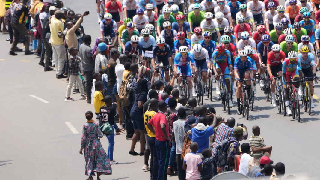 Accident - Cyclisme : deux spectateurs meurent lors du Tour du Rwanda