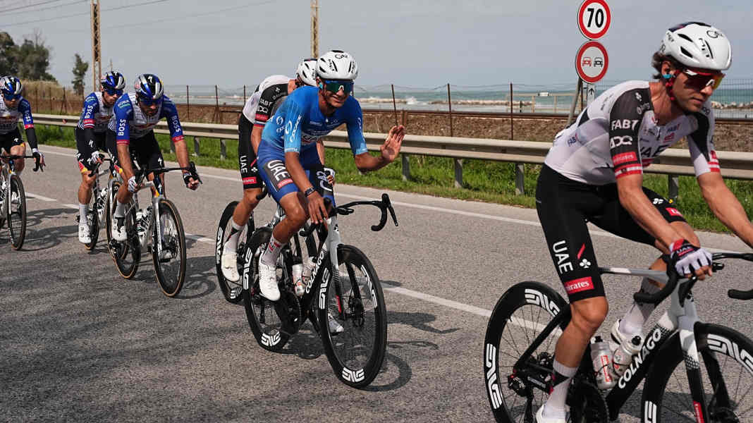 Mexican Del Toro wins Tirreno-Adriatico