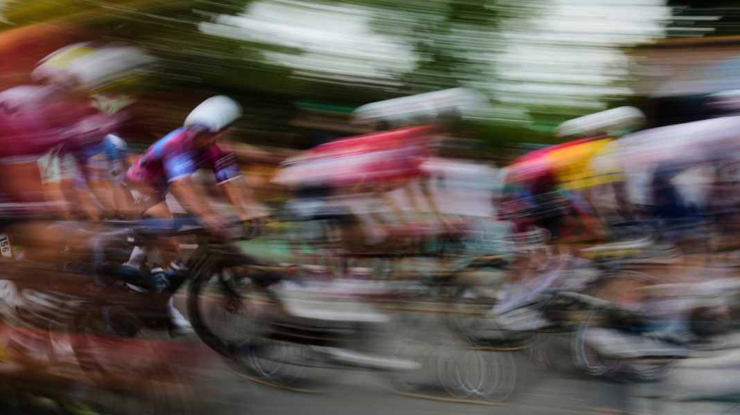 Young Spanish professional seriously injured in training accident