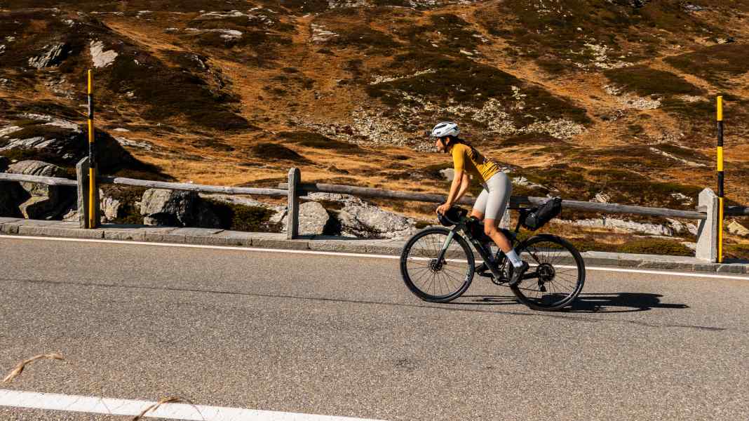 Allegra X: Onza presents new series of gravel tyres