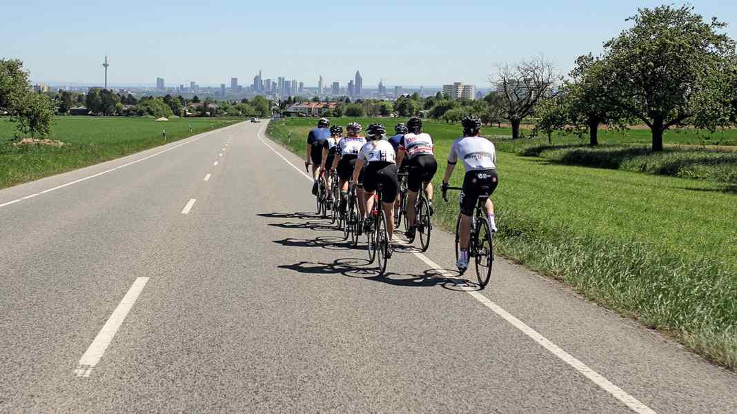 Rennradstadt Frankfurt - Rennradtouren, -Treffen, -Vereine, Radcafés in Frankfurt