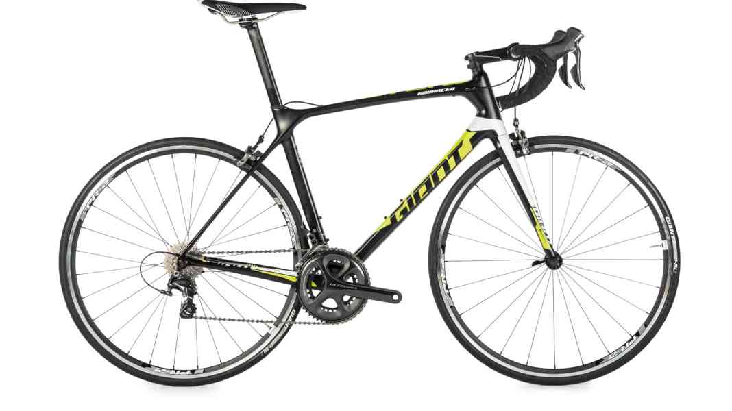 Test 2016 Rennräder um 2000 Euro: Giant TCR Advanced Ltd. - Giant TCR Advanced Ltd. im Test