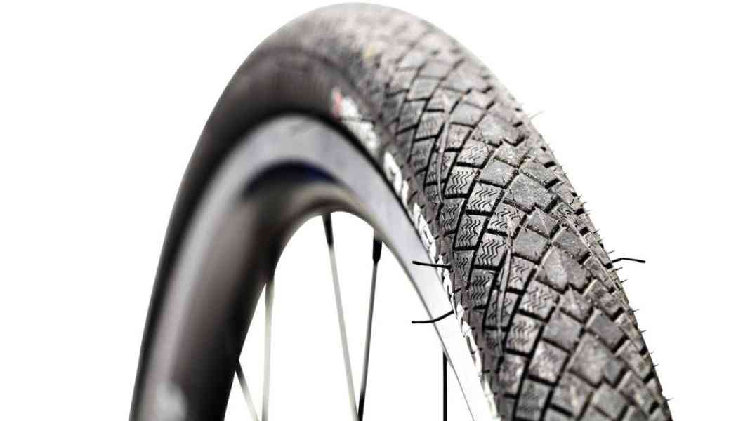 Rennrad-Allwetterreifen 2020 im Test - Breite Rennradreifen für Herbst & Winter