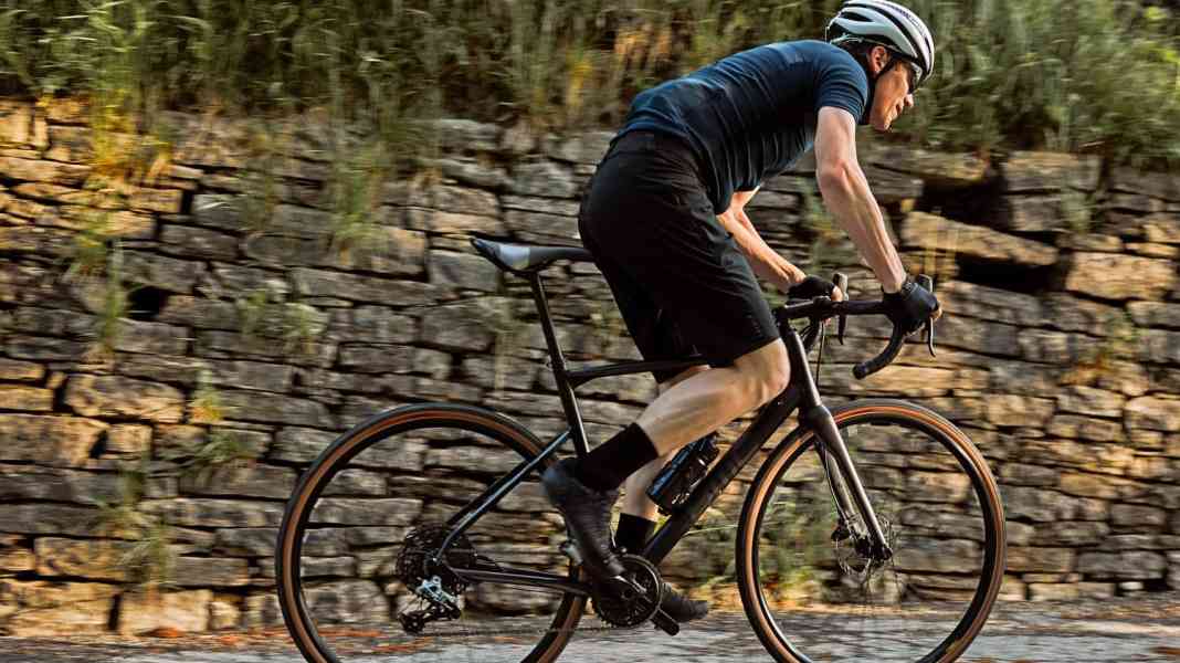 Neuheiten 2019: BMC Roadmachine X - Roadmachine X: BMC stellt neues Allround-Rad vor