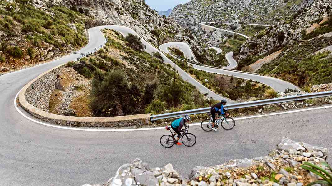 Adducteurs : problèmes lors d'un marathon cycliste - Quelle est la cause des adducteurs crispés ?