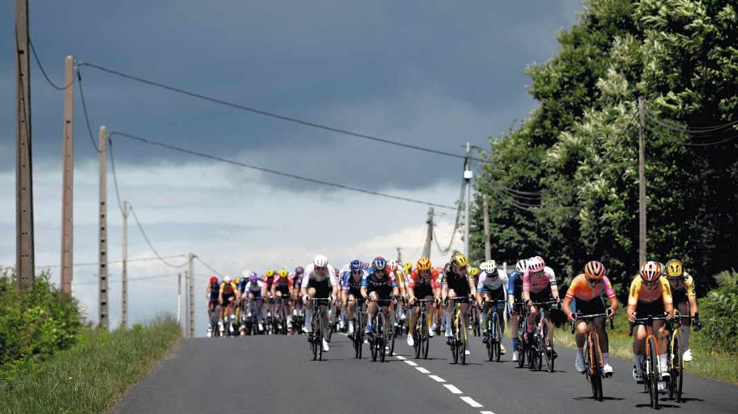 Tour de France Femmes 2024 - 2. Etappe: Mit Highspeed im Wind